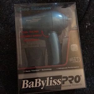 Babyliss pro mini blow dryer