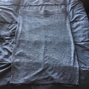 Elastic waist midi pencil skirt