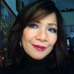 Meet your Posher, Cynthia