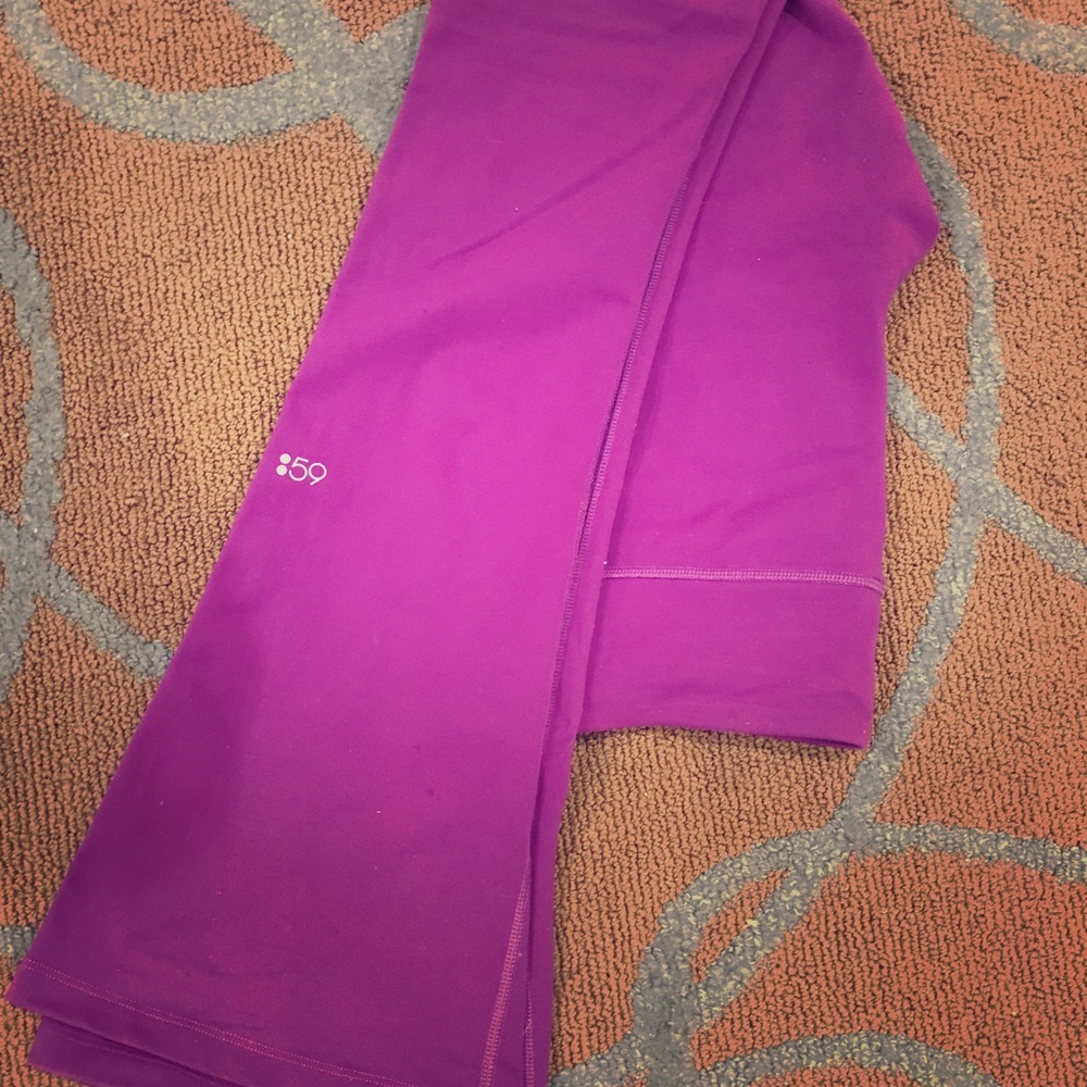 Split 59 yoga pants