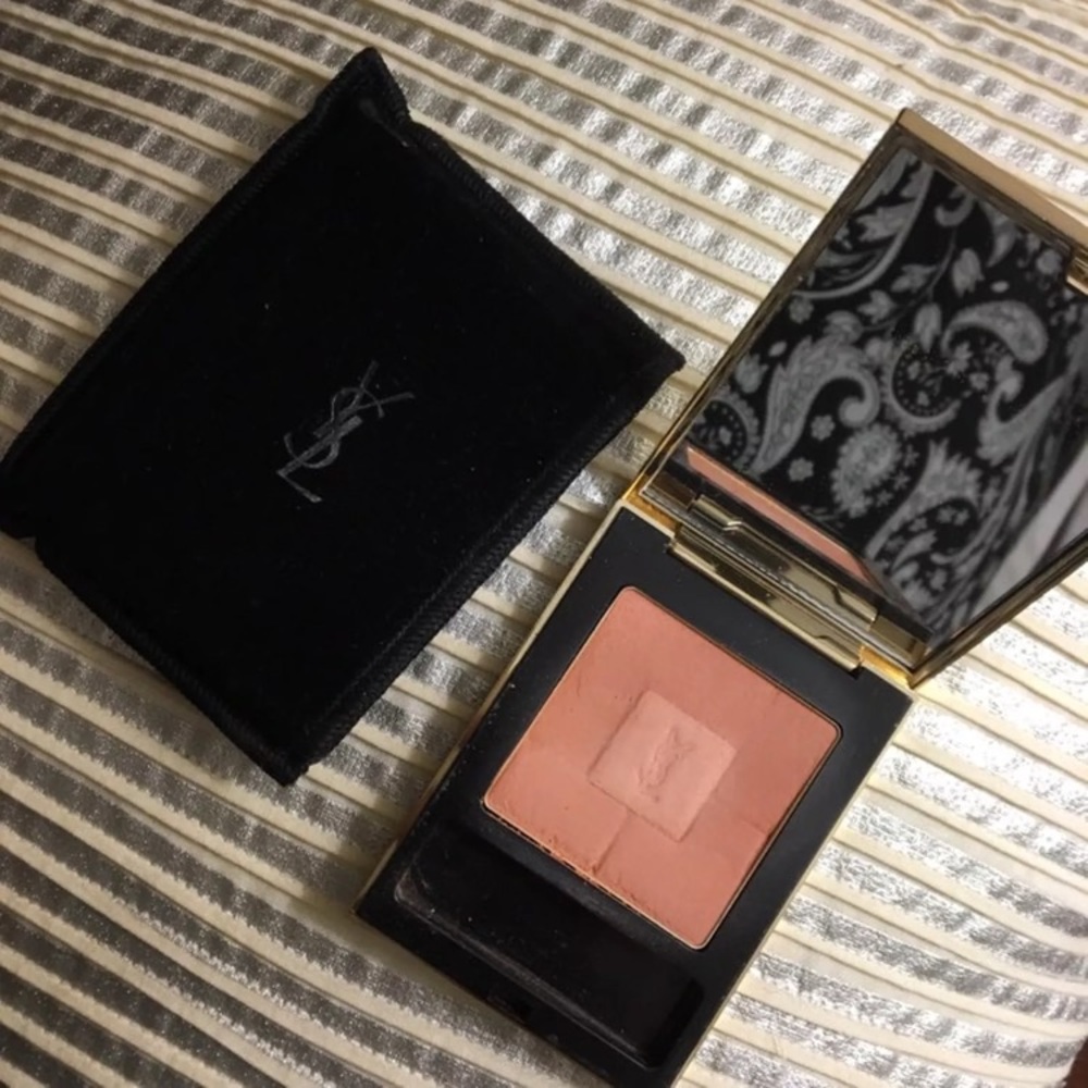 Yves Saint Laurent Blush Volupte