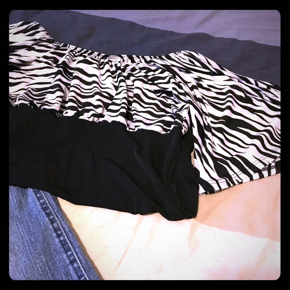 Flowy, Zebra print off the shoulder top