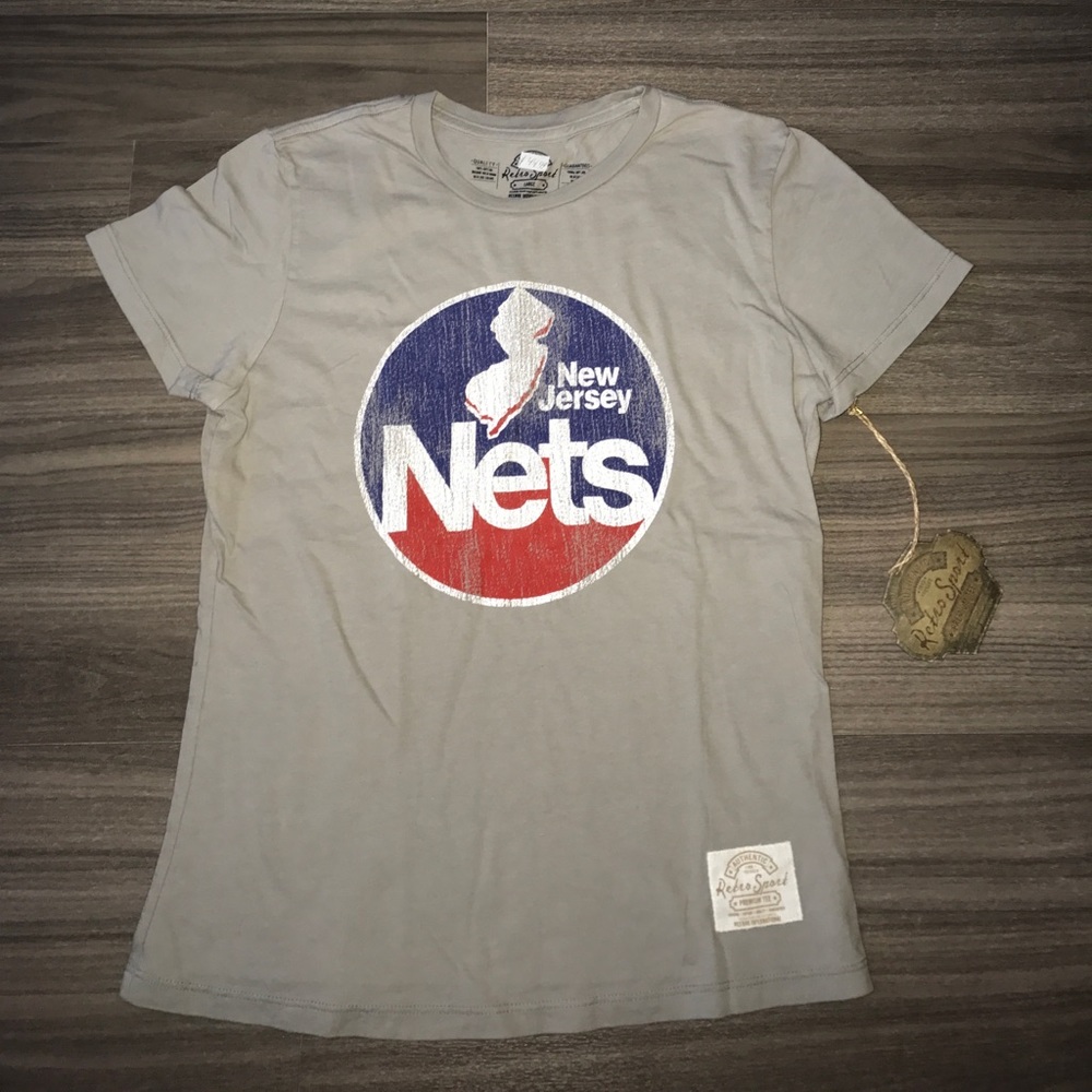Retro sport  NETS  t shirt size large