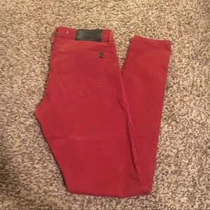 !IT skinny jeans. Size 28.