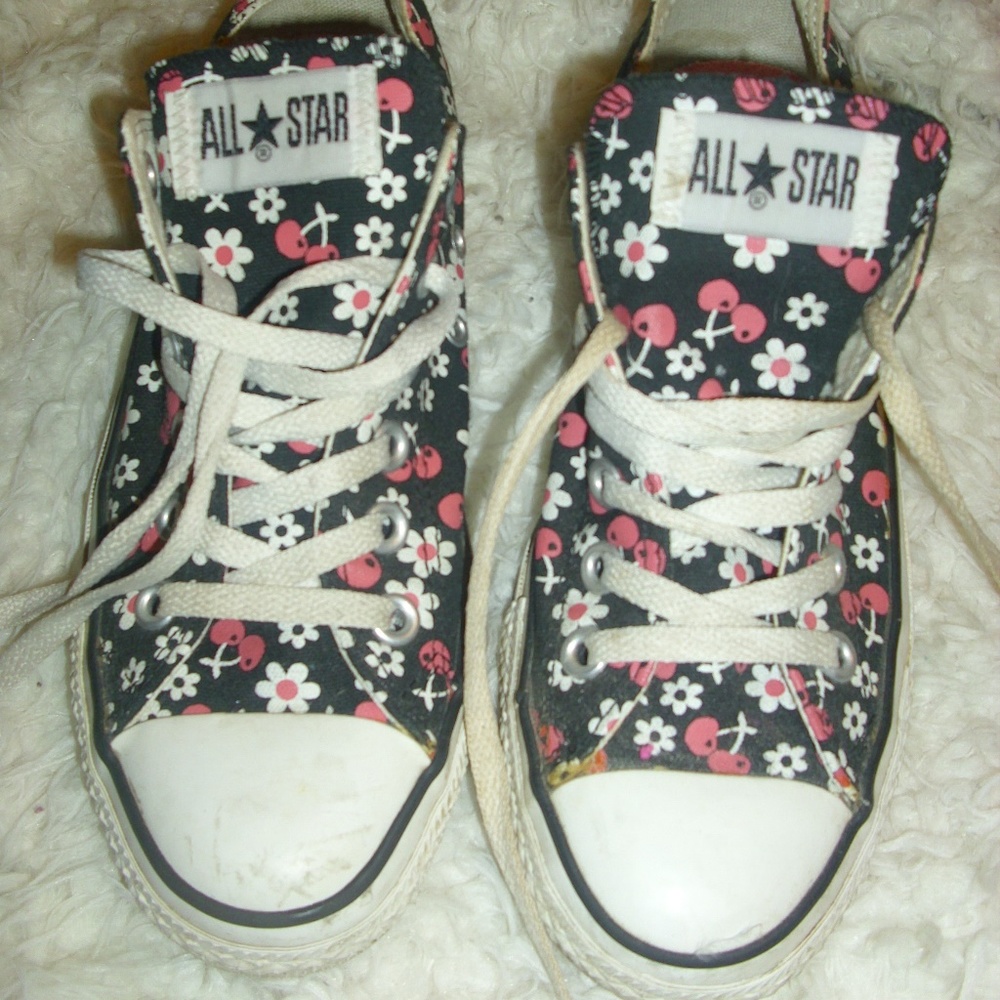 Cherry and Daisy Low Top Converse All Stars