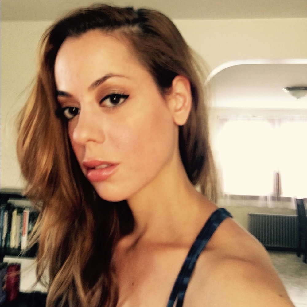 Meet your Posher, Jennifer