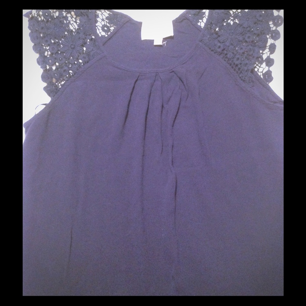 Blue lace cap shoulder top