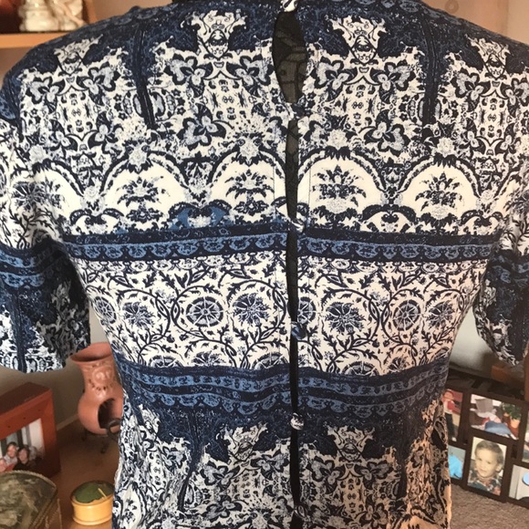 FOREVER 21 BLUE BOHO STYLE LONGER CROP TOP - Picture 7 of 7