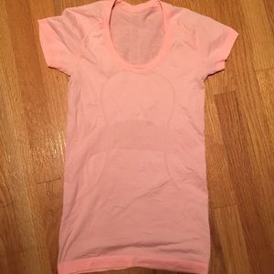 Lululemon short sleeve crew t shirt
