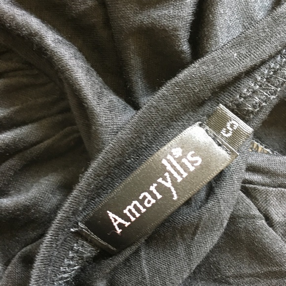 Amaryllis Tops - OFFERS WELCOME ⭐️ NEW Black Tie Detail Peplum Top Amaryllis Tops - OFFERS WELCOME ⭐️ NEW Black Tie Detail Peplum Top