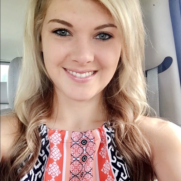 Meet your Posher, Brittany - Picture 1 of 1