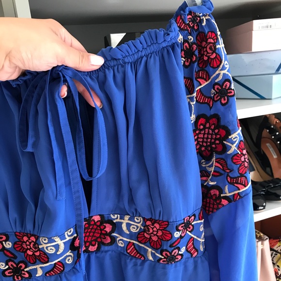 Blue embroidered off the shoulder maxi - Picture 3 of 5