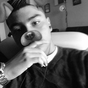 Meet your Posher, Jonathan