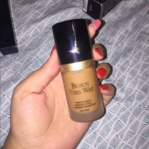 Too faced born this way foundation