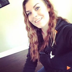 Meet your Posher, Rochelle