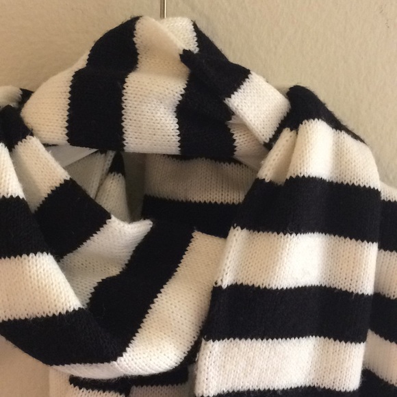 RVCA winter scarf black & white unisex - Picture 3 of 5