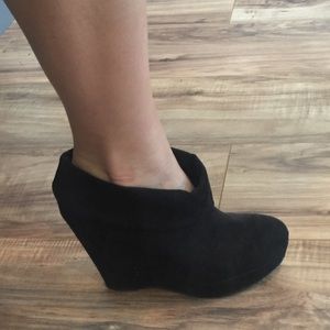 Kelsi Dagger- Black Suede Ankle Booties