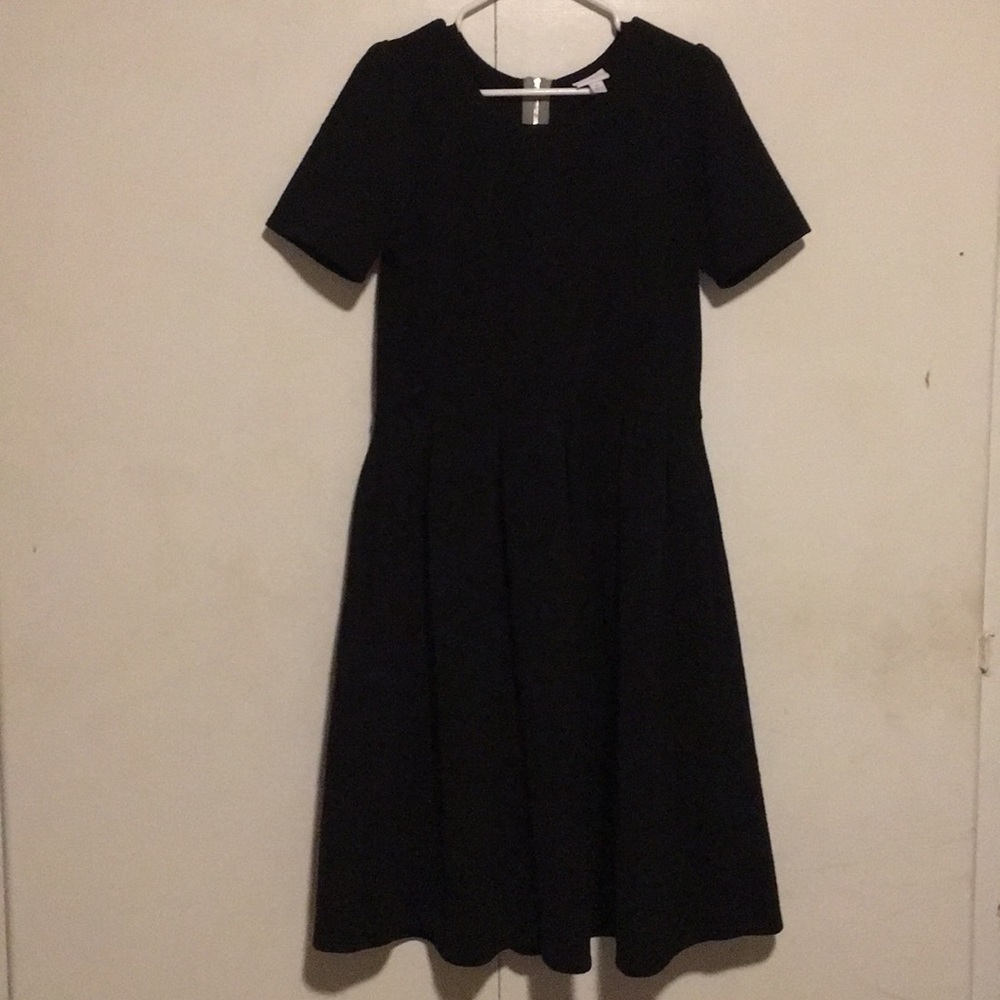 XL Textured Black Amelia LuLaRoe Dress 👗
