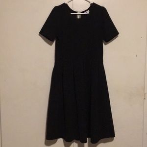XL Textured Black Amelia LuLaRoe Dress 👗