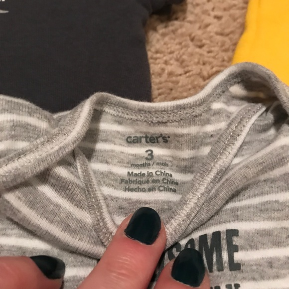 Set of 6 Onsies! Size 3 Months & 0-3 Months. - Picture 2 of 4