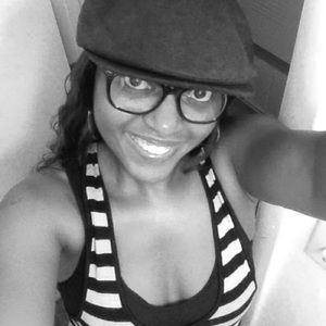 Meet your Posher, Ebony