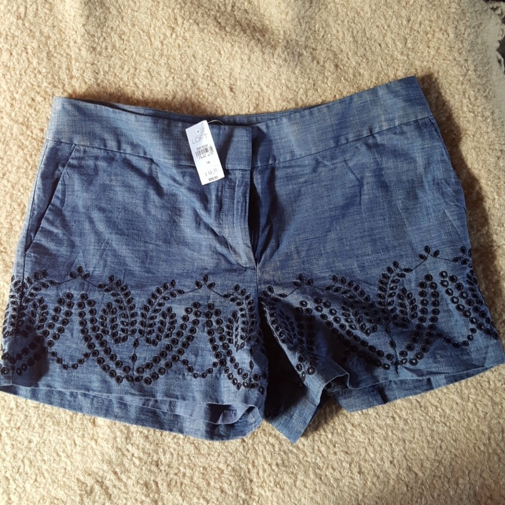 Size 14 Ann Taylor Rivera short