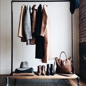 Meet your Posher, Holly