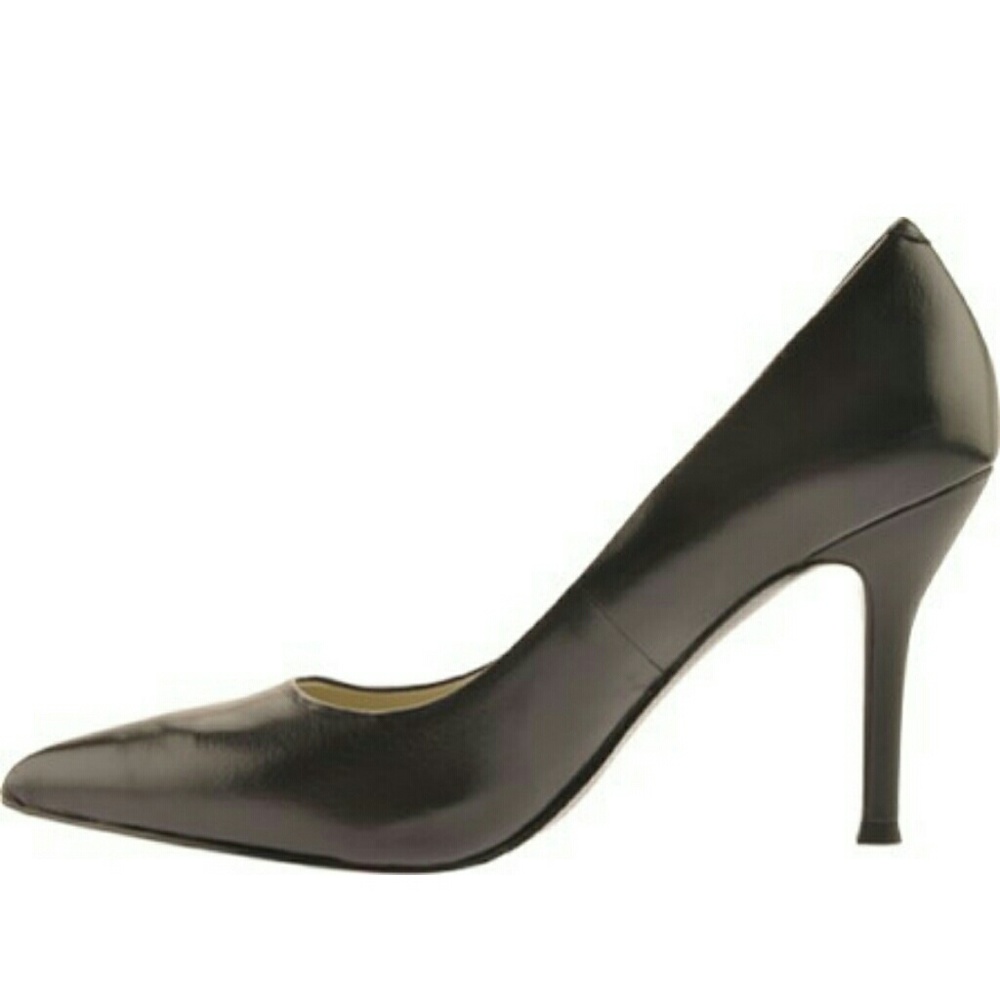 NINE WEST Leather Choc. Brown Pumps Size 9 NWOT