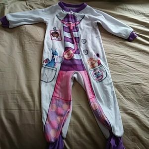 Disney's doc mcstuffins nightie