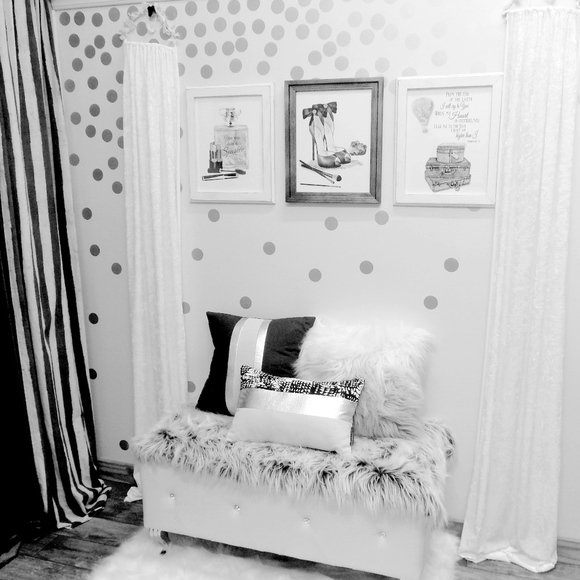 Let’s get acquainted!👭🏻 - Picture 2 of 6