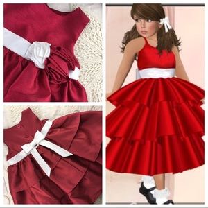 Perfect infant girl Christmas holiday dress Perfect infant girl Christmas holiday dress
