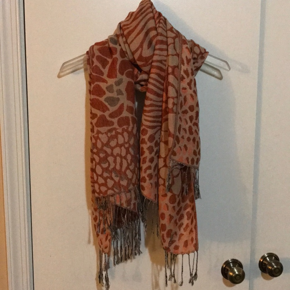 Animal printed scarf