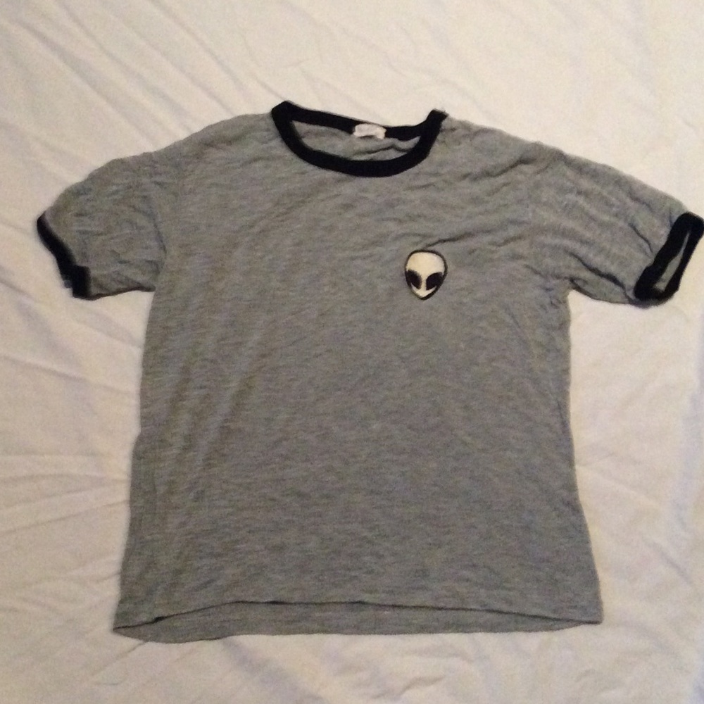 Brandy Melville alien ringer tee
