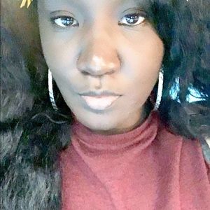 Meet your Posher, Glenna