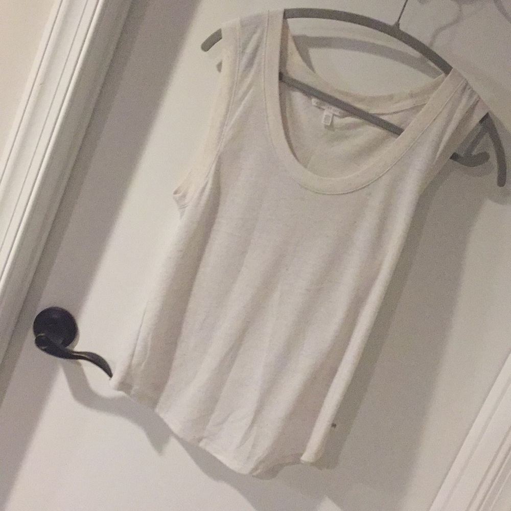 VS cream tank