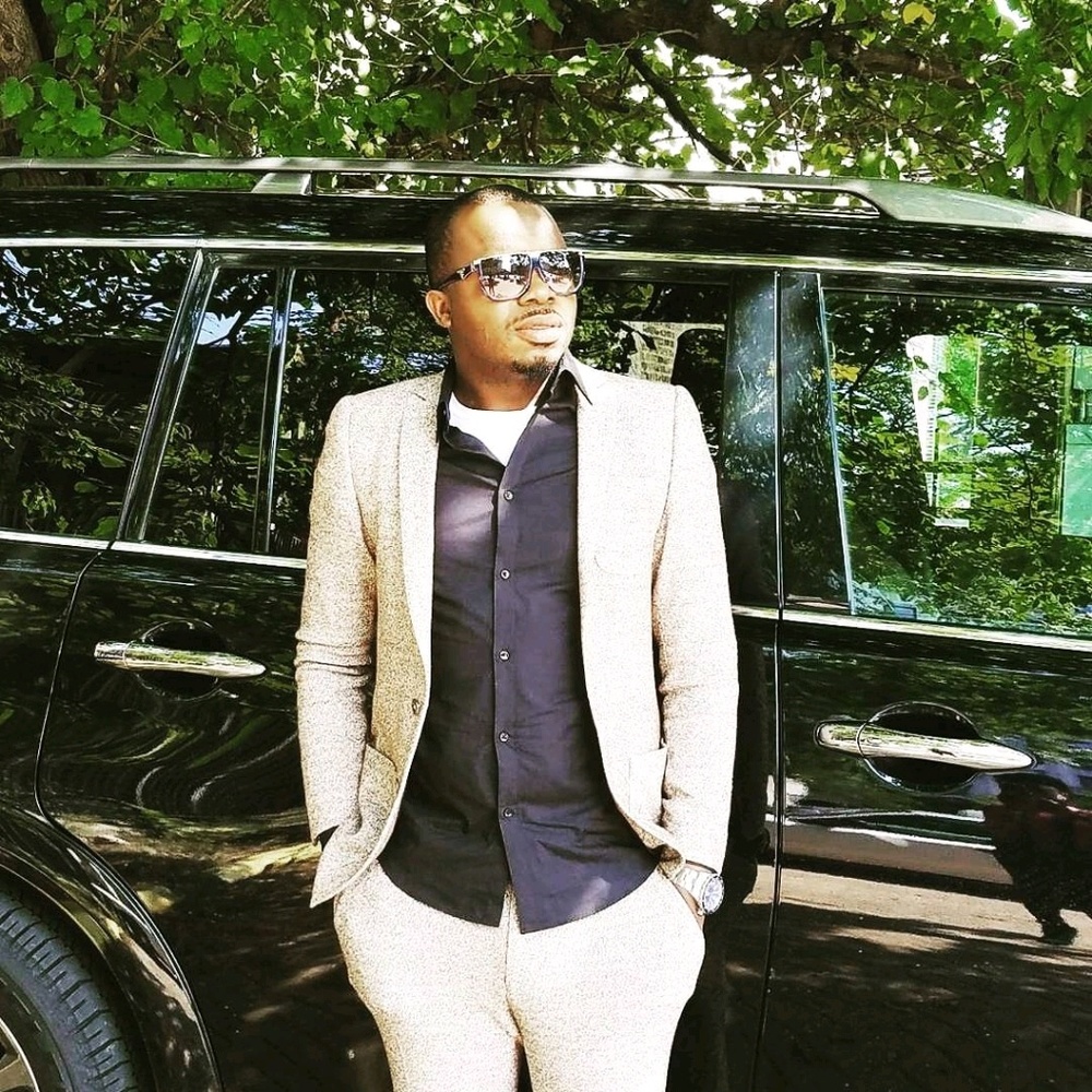 Meet your Posher, Segun