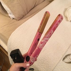 CHI Hair Straightener