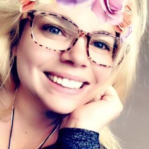 Meet your Posher, Sandie