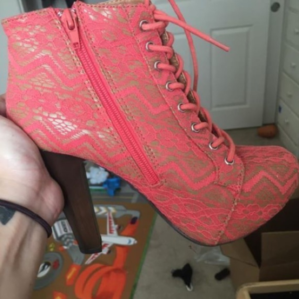 Salmon wedged heels! - Picture 2 of 3