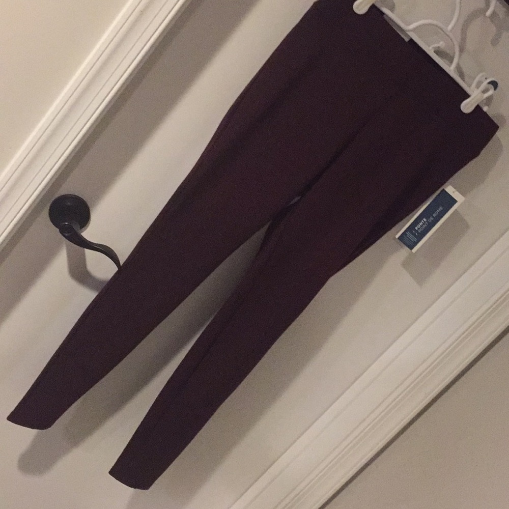 Old Navy Ponte pants Burgundy