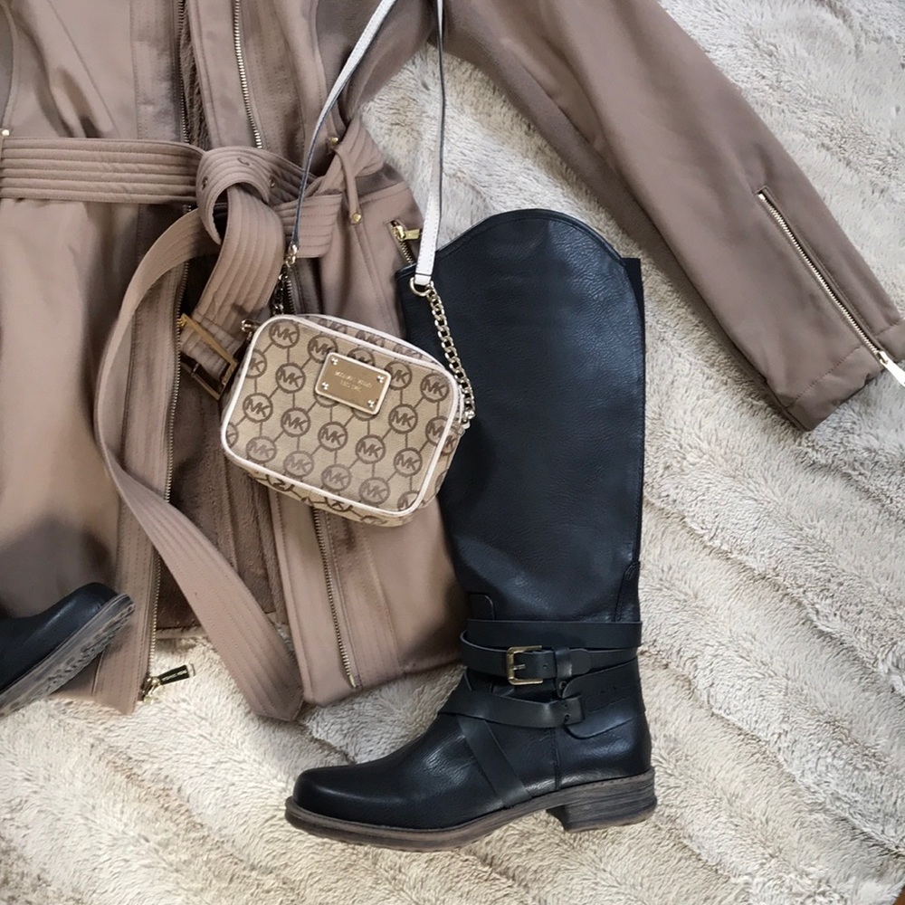 Sold Editor's Pick {Michael Kors} Jacket - Picture 3 of 8