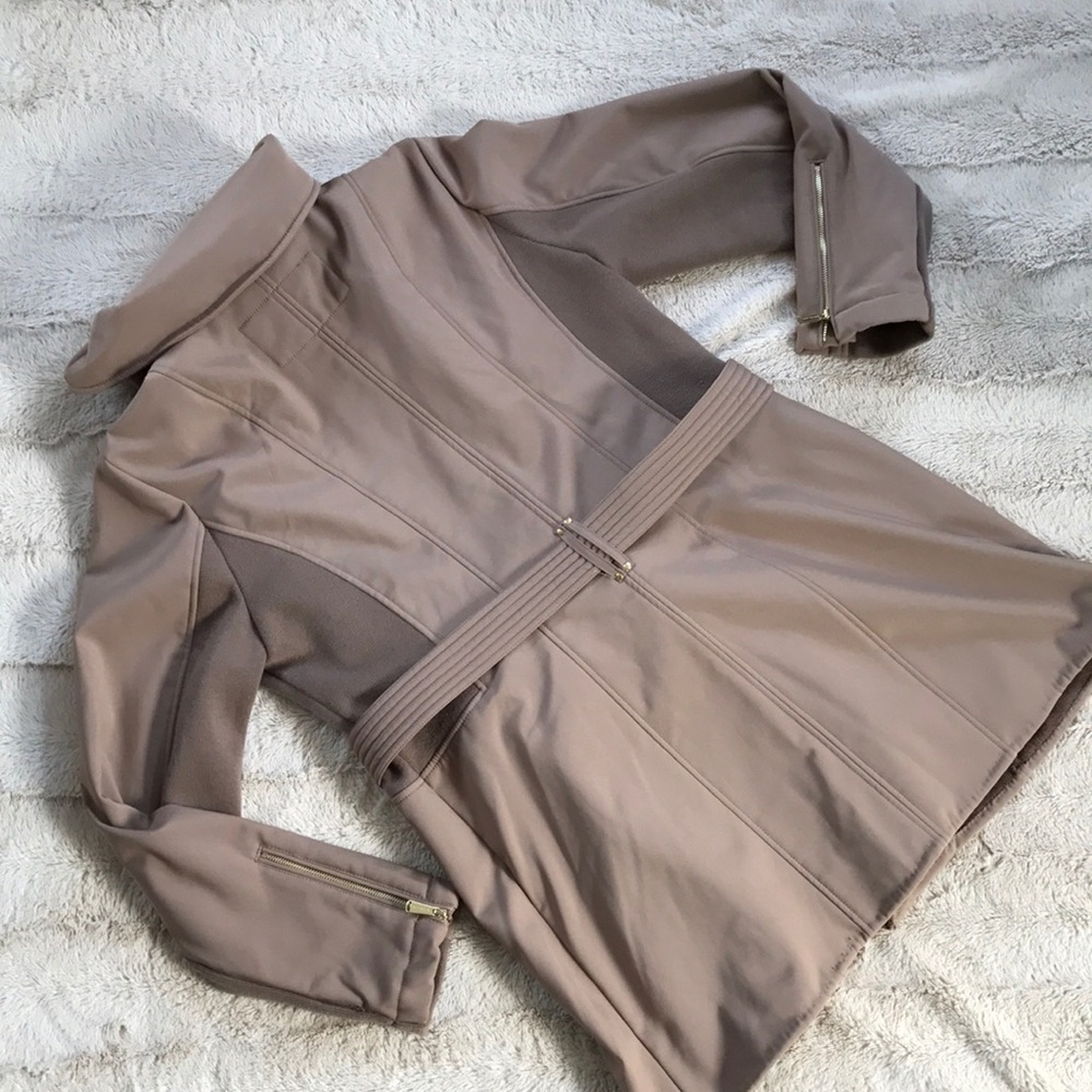 Sold Editor's Pick {Michael Kors} Jacket - Picture 7 of 8