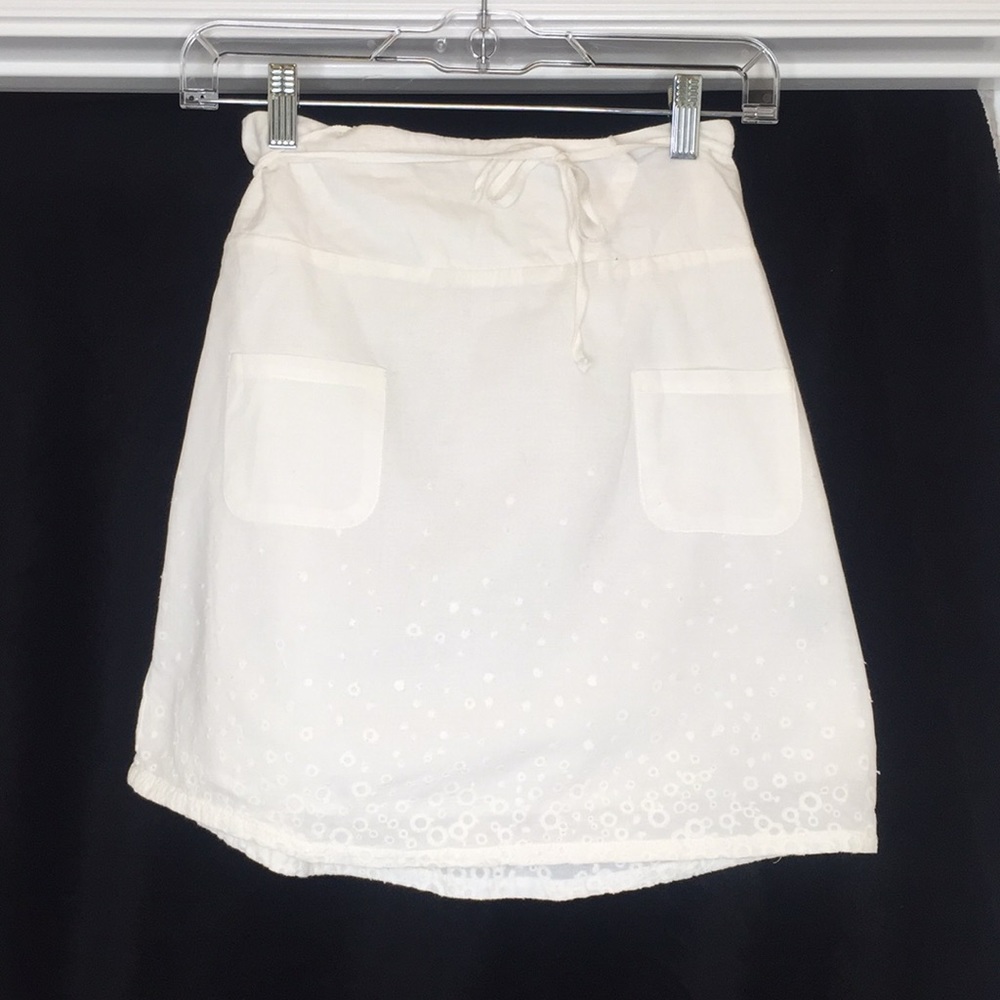 White mini skirt