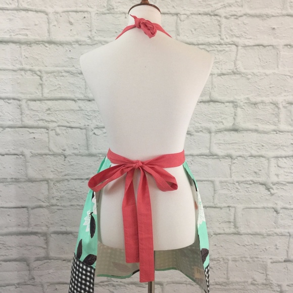 Anthropologie Petalpress Apron w/ Pockets - Picture 3 of 4