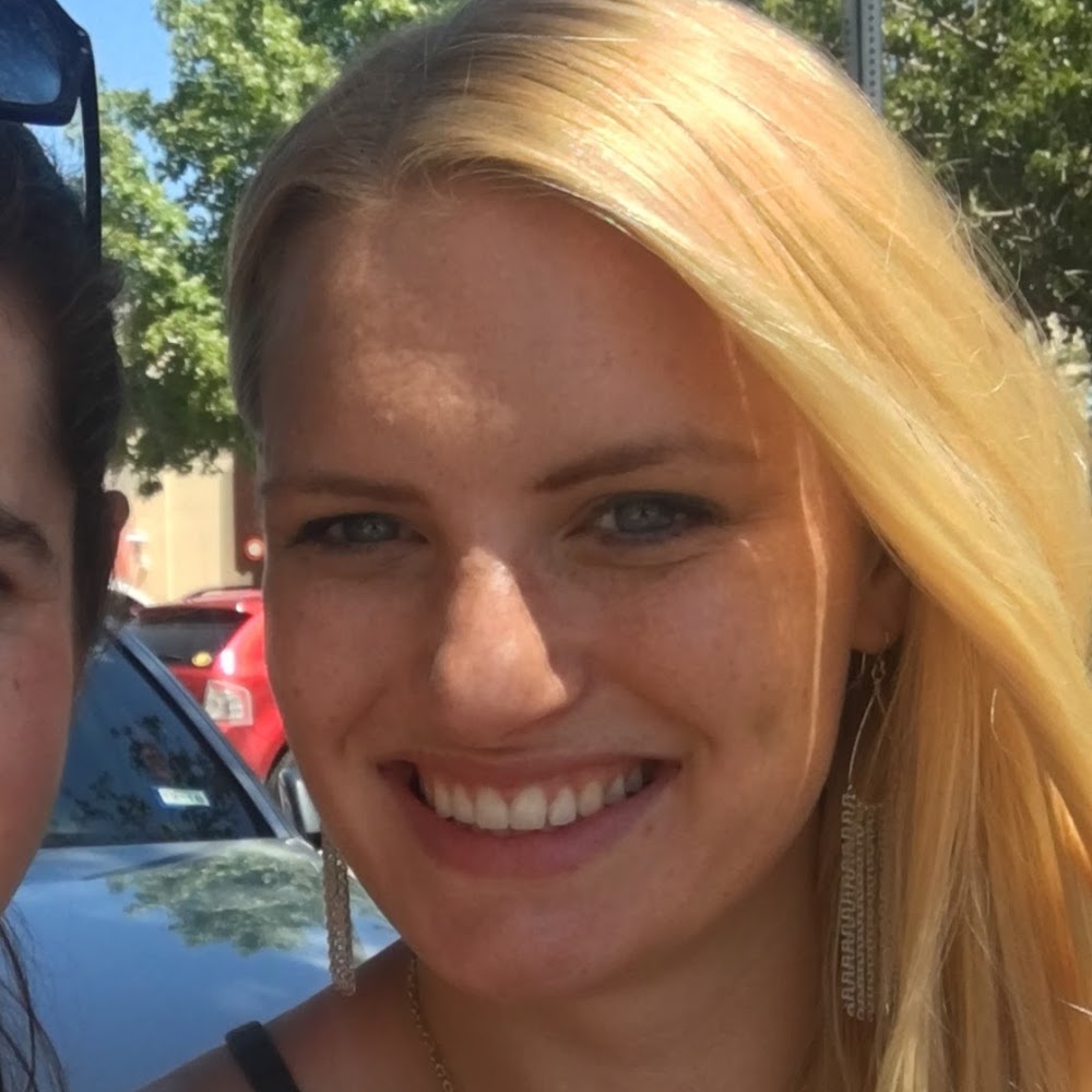 Meet your Posher, Paige