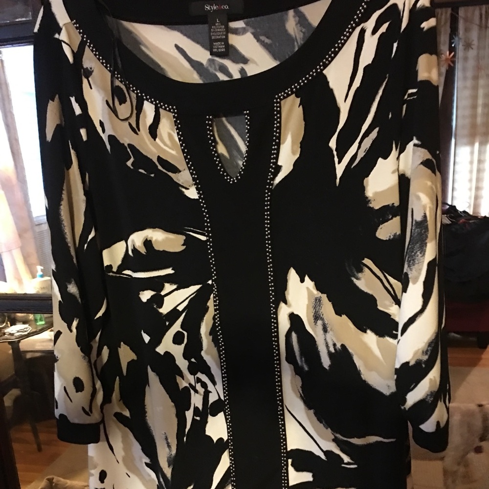 Mini dress/tunic with silver beading