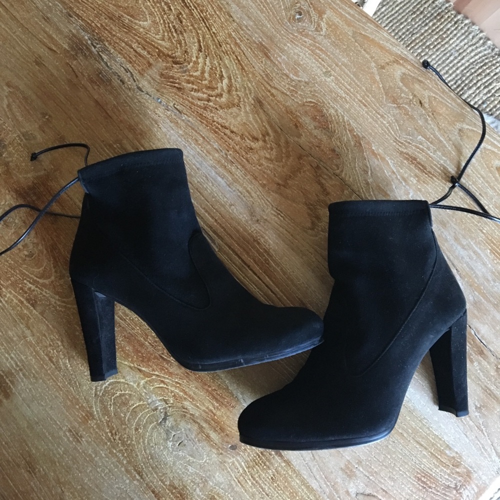 Stuart Weitzman Perfection Bootie. Sz 7 1/2