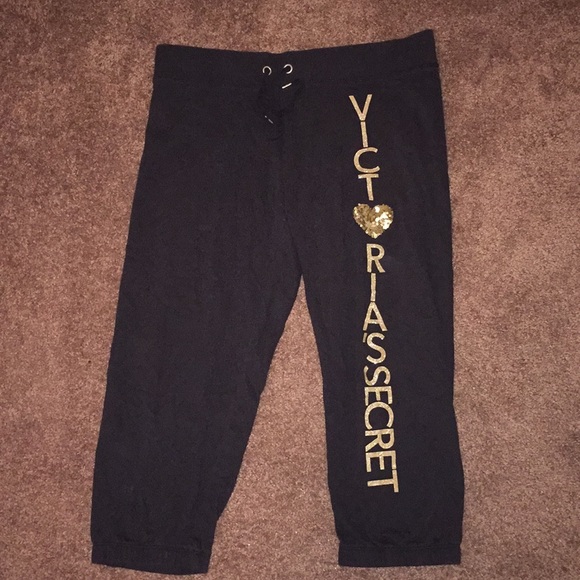 Victoria secret capris - Picture 1 of 3