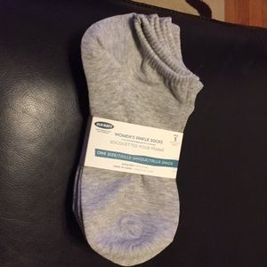 Gray Ankle Socks (never worn)