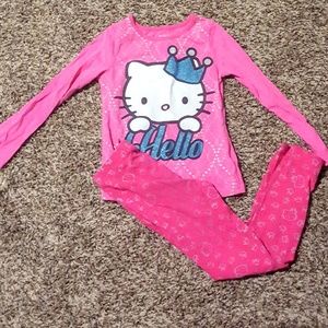 ⚠️BEING DONATED 10/24⚠️Hello Kitty 2 Piece Lot